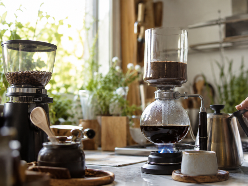 Siphon Coffee Tastes Sour in Hot Weather? 7 Fixes That Actually Work